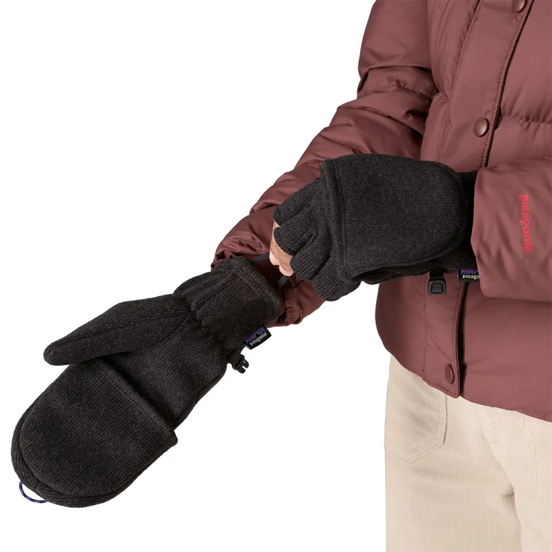 Patagonia Better Sweater Gloves in Black-1