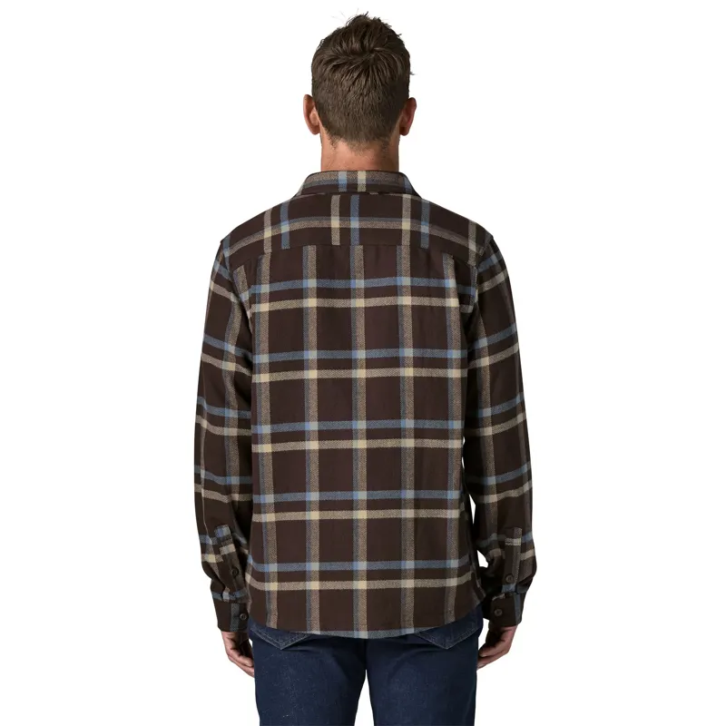 Patagonia Fjord Flannel Shirt Men's in Crossing-Den Brown-2