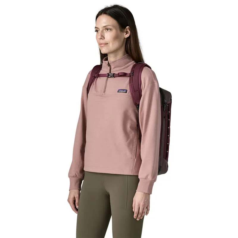 Patagonia Black Hole Micro MLC in Berry Fig-3