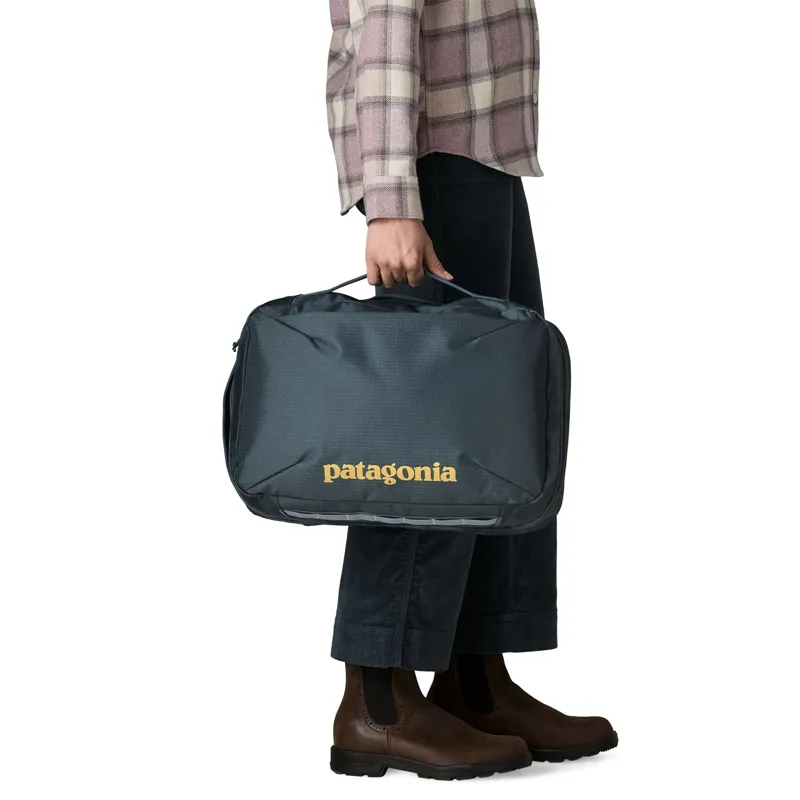 Patagonia Black Hole Micro MLC in Sastrugi-Summit Blue-2