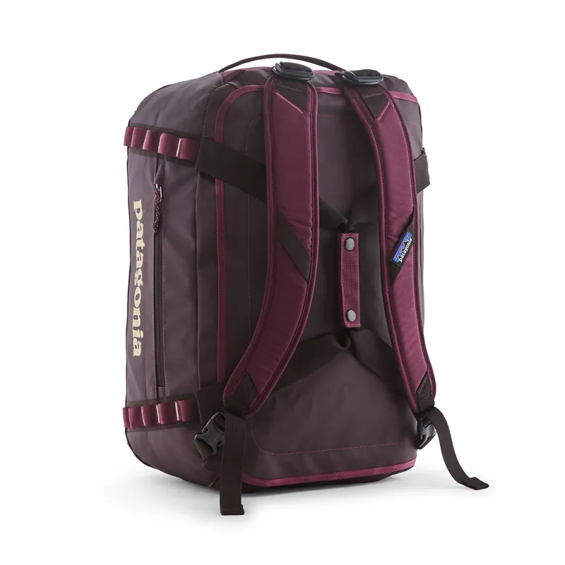 Patagonia Black Hole Duffel 40L in Berry Fig-4