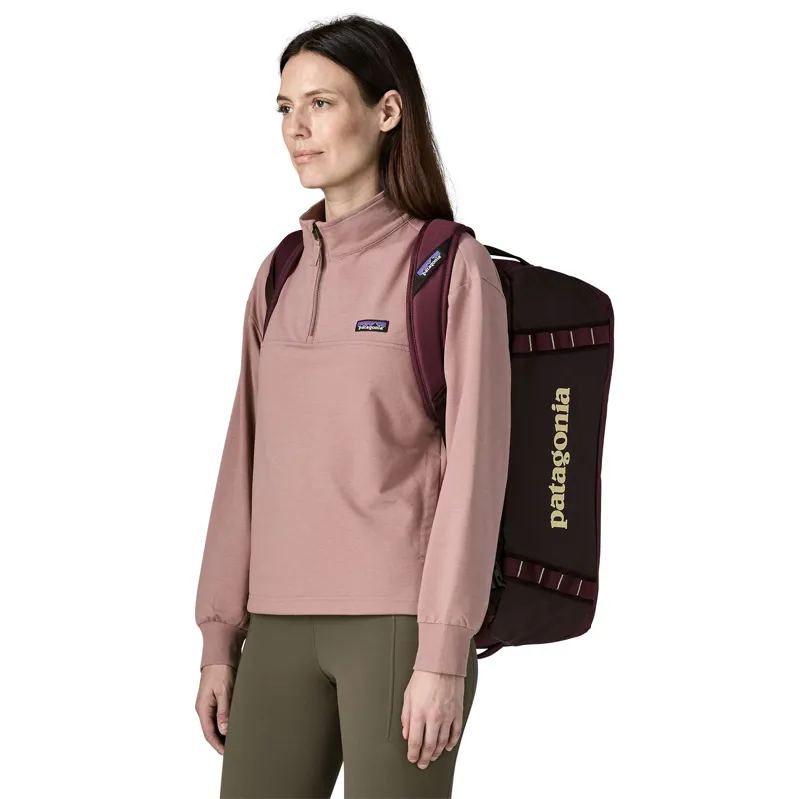 Patagonia Black Hole Duffel 40L in Berry Fig-2