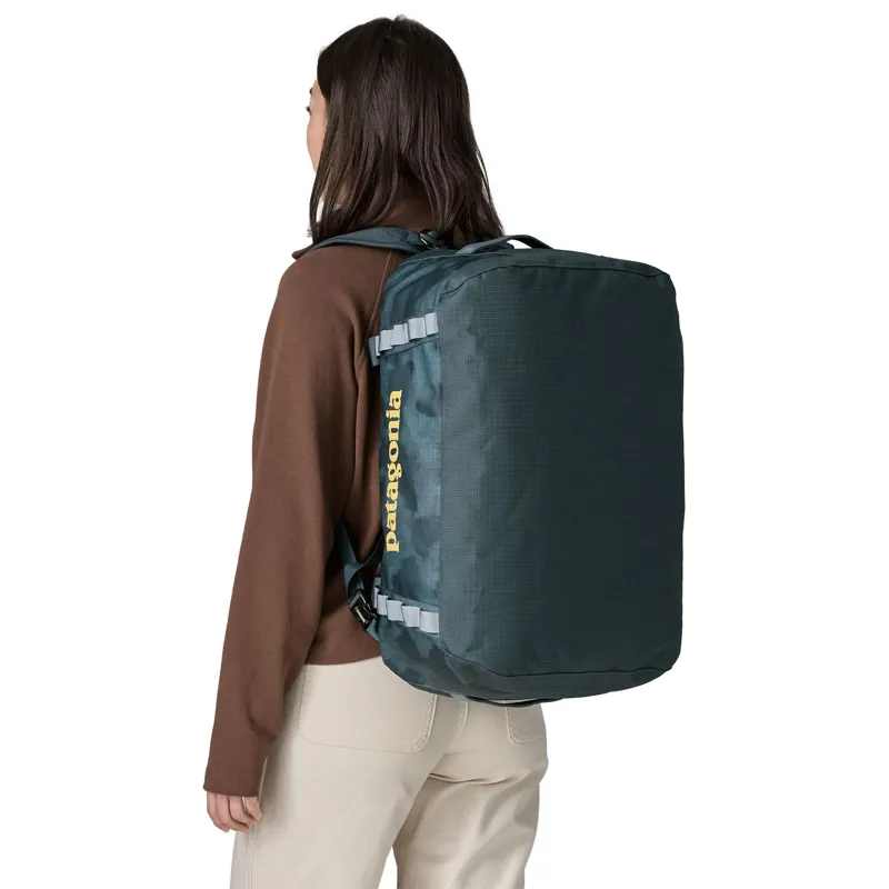 Patagonia Black Hole Duffel 40L in Sastrugi-Summit Blue-1