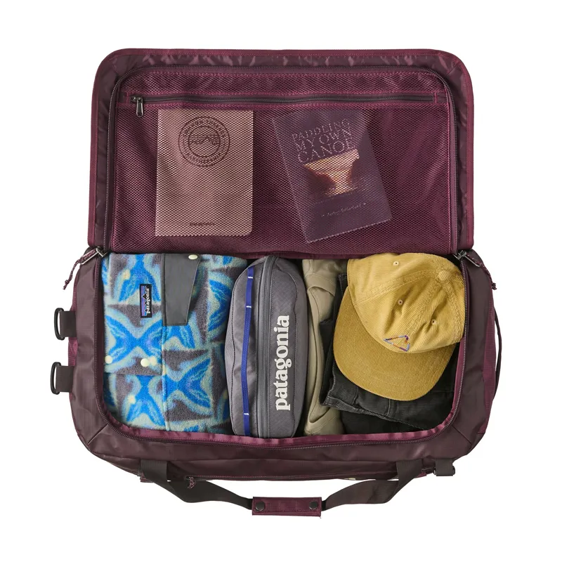 Patagonia Black Hole Duffel 55L in Berry Fig-3