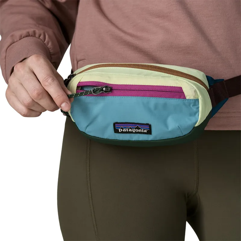 Patagonia Terravia Mini Hip Pack 1L in Patchwork-Snowmelt Blue-1
