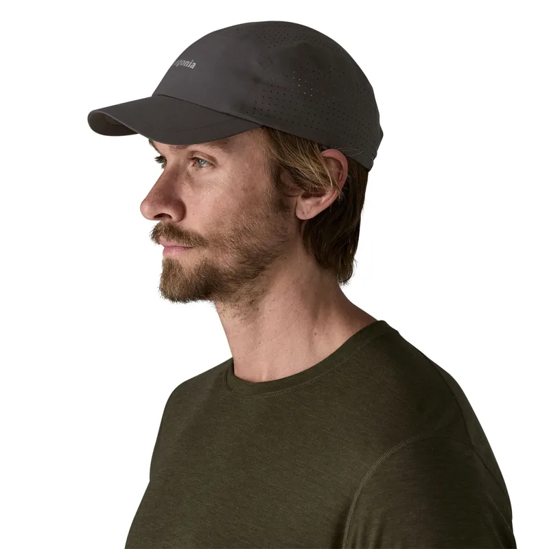 Patagonia Ultralightweight Ridge Hat in Light Violet-1