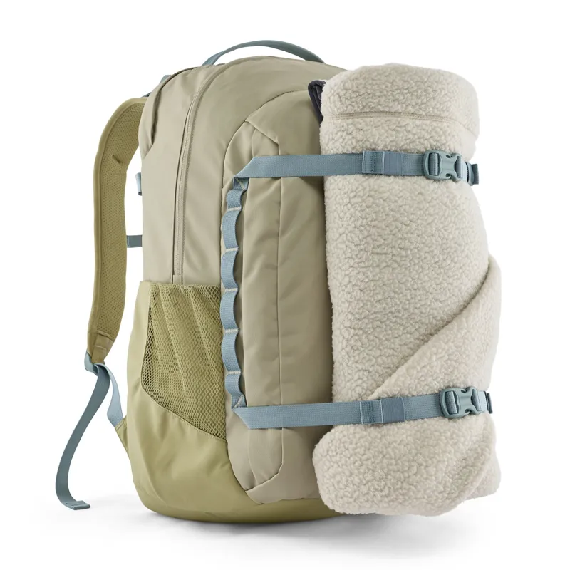 Patagonia Refugio Daypack 32L in Weathered Stone-4