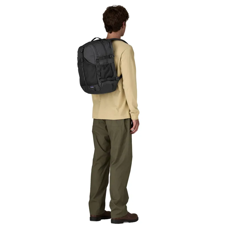 Patagonia Refugio Daypack 30L in Black-7