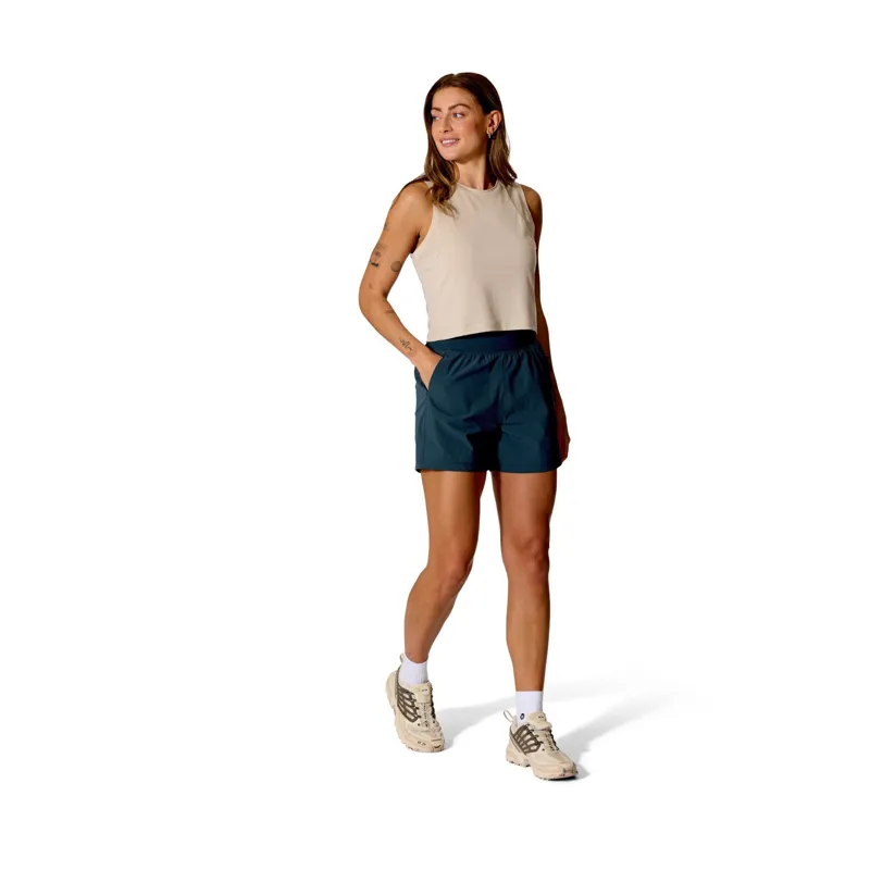Rab Momentum Women's Shorts 4 inch Regular in Beluga-2