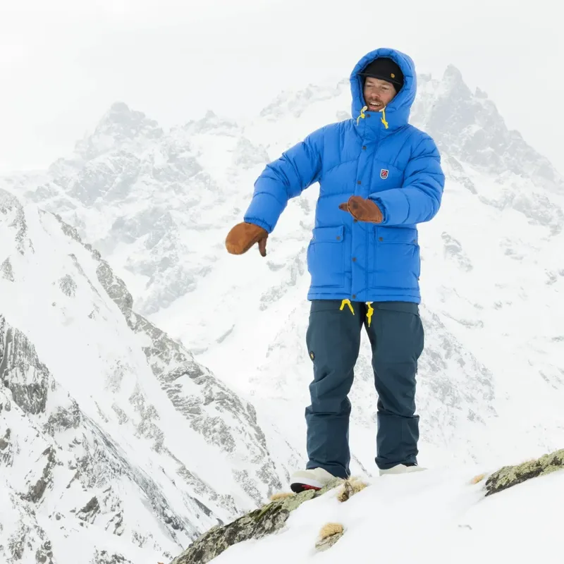 Fjallraven Mens Expedition Down Lite Jacket in Black-13