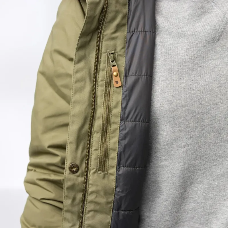 Fjallraven Womens Kiruna Padded Parka in Black-11