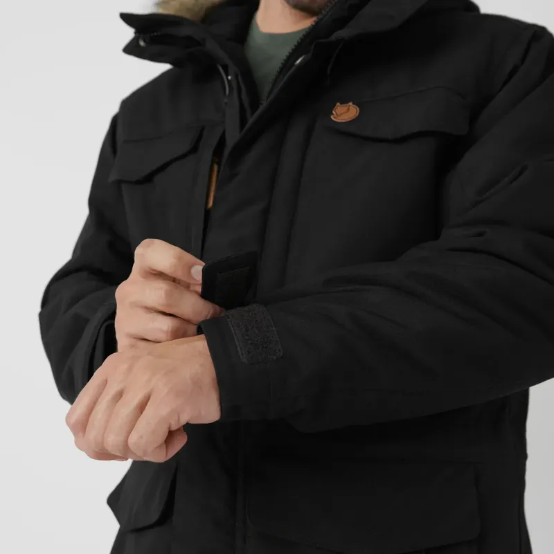 Fjallraven Nuuk Parka Men's in Black-8