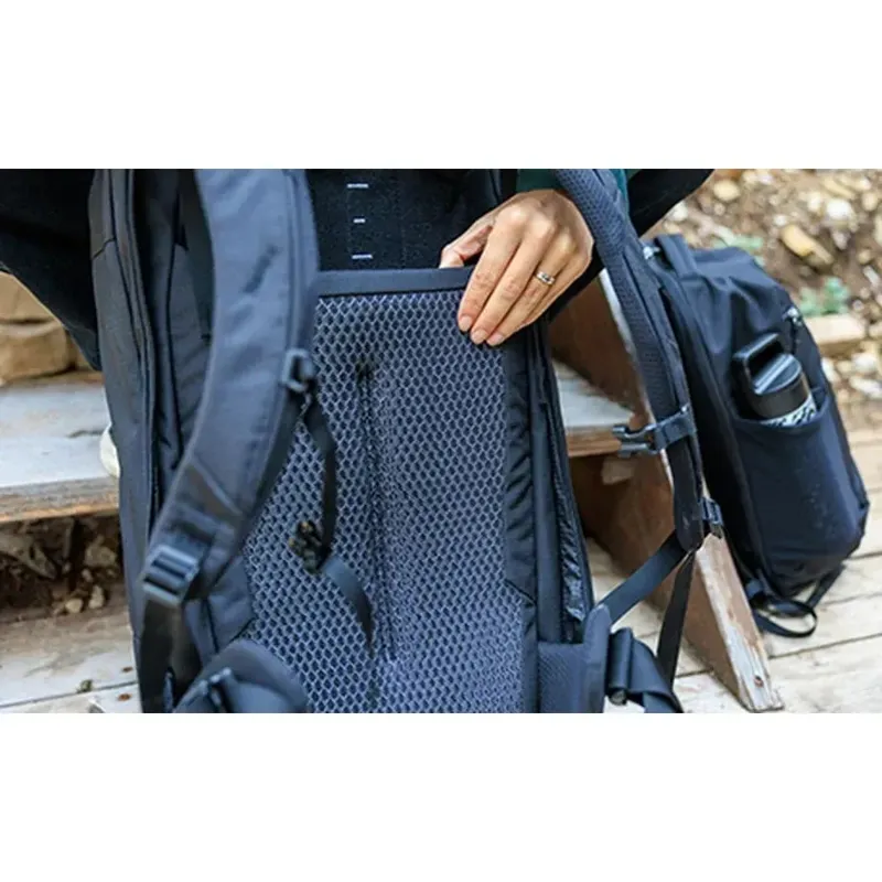 Gregory Border 30 Backpack in Pool Party-5