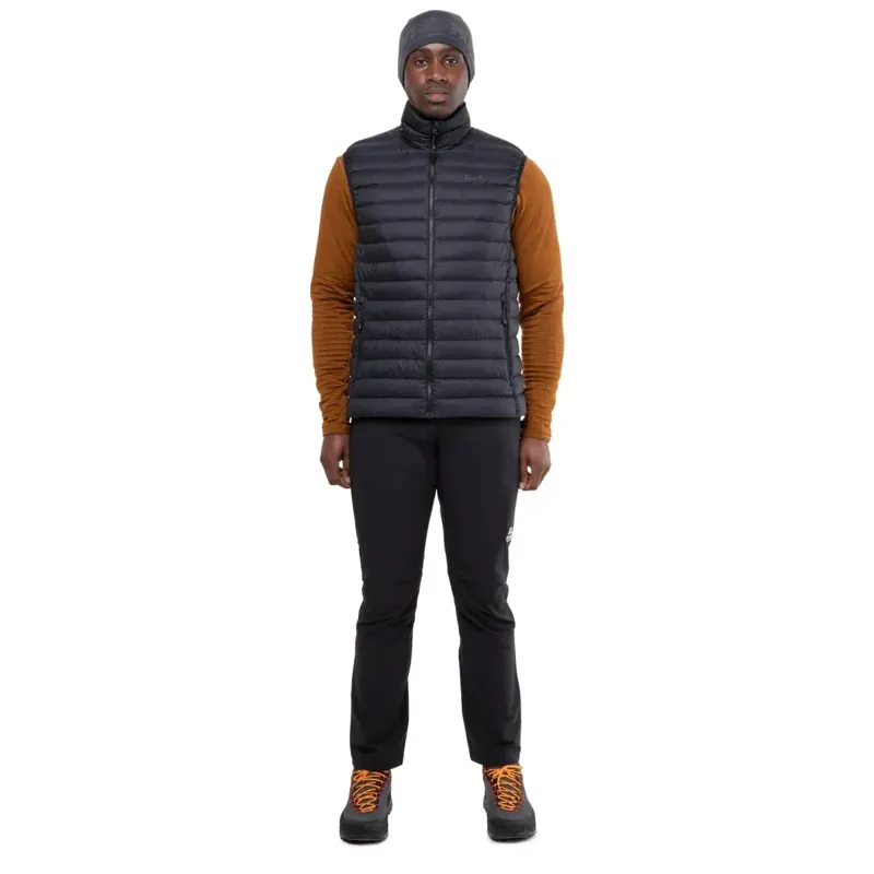 Mountain Equipment Earthrise Mens Vest in Black-Black-1