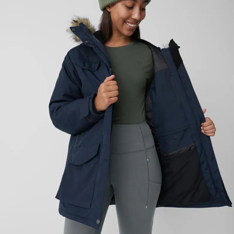 Fjallraven Womens Nuuk Parka in Dark Navy-8
