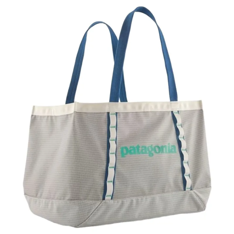 Patagonia Black Hole Tote 25L in Birch White