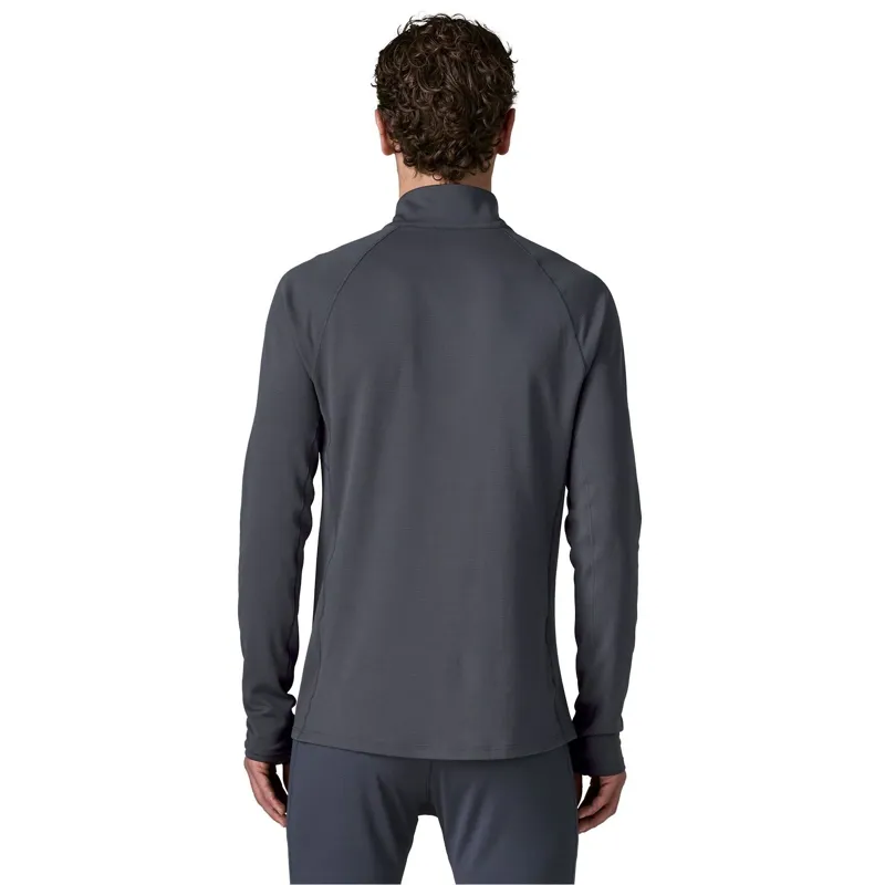 Patagonia Men's Capilene Midweight Zip-Neck in Ink Black-7