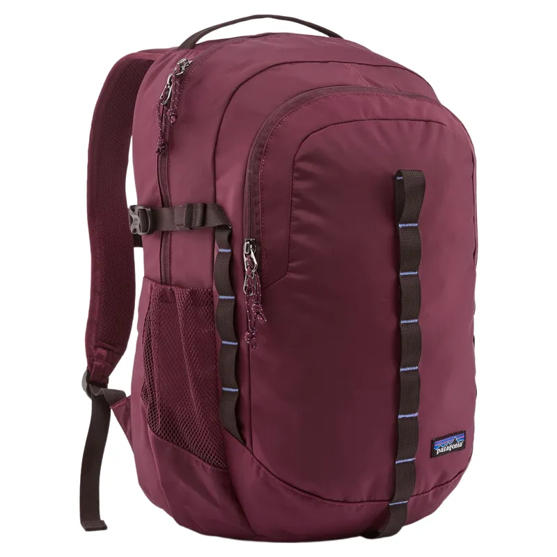 Patagonia Refugio Daypack 26L in Berry Fig