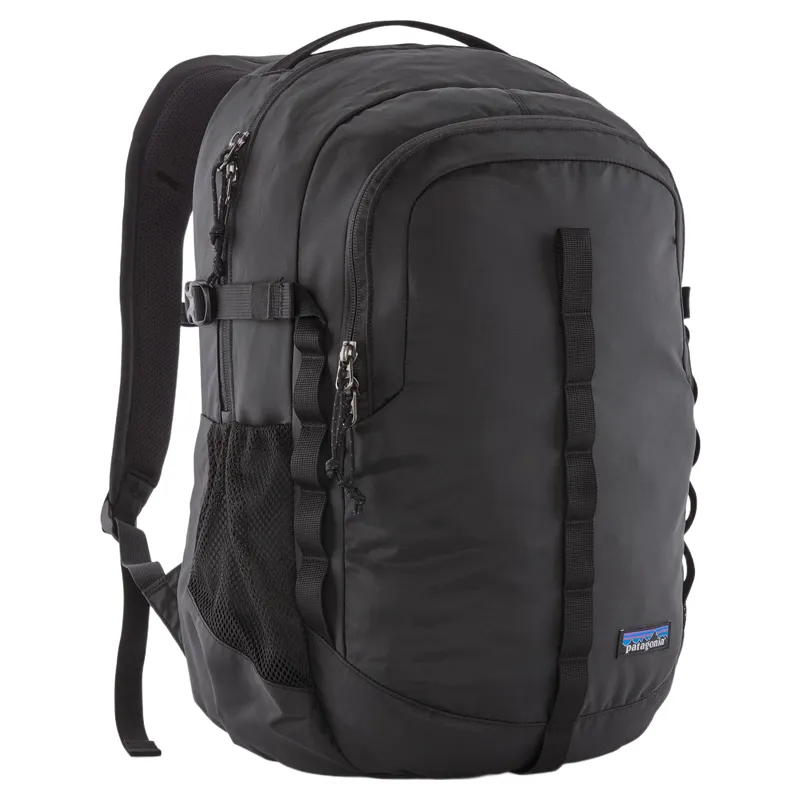 Patagonia Refugio Daypack 26L in Black