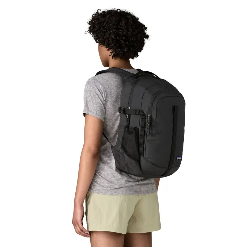 Patagonia Refugio Daypack 26L in Black-4