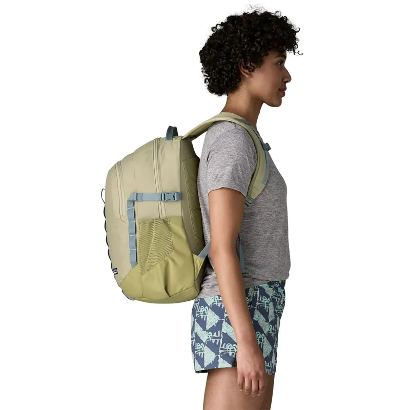 Patagonia Refugio Daypack 26L in Weathered Stone-2