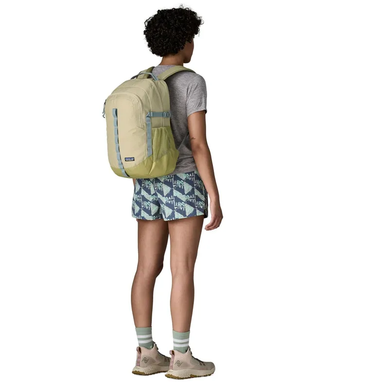 Patagonia Refugio Daypack 26L in Weathered Stone-1