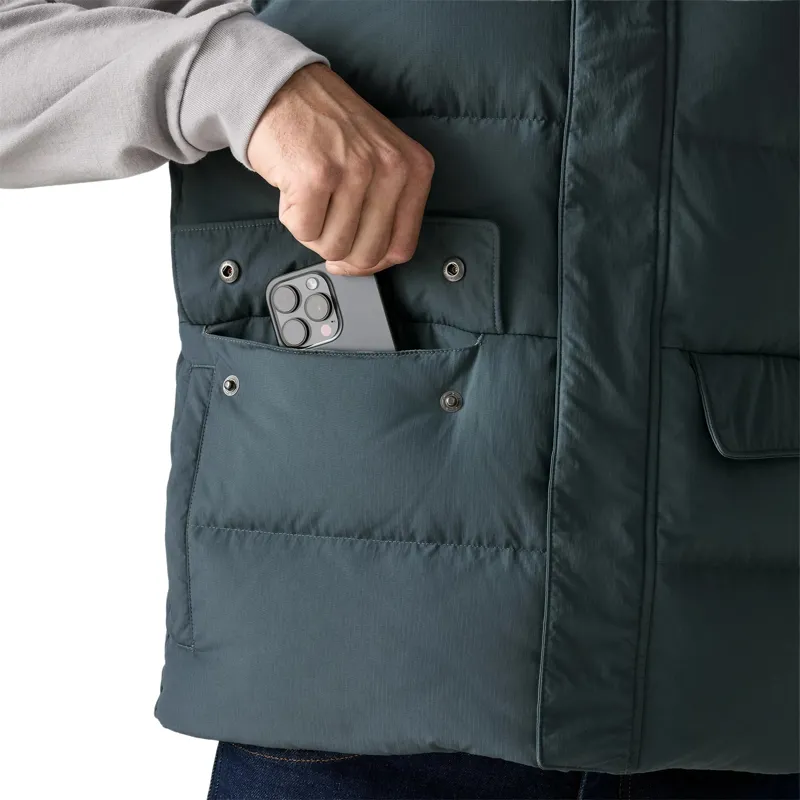 Patagonia Sisar Down Vest Men's in Black-3