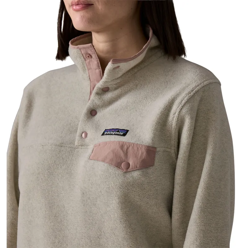 Patagonia Womens Lightweight Synchilla Snap-T Fleece Pullover in Oatmeal Heather-Moonrise Taupe-3