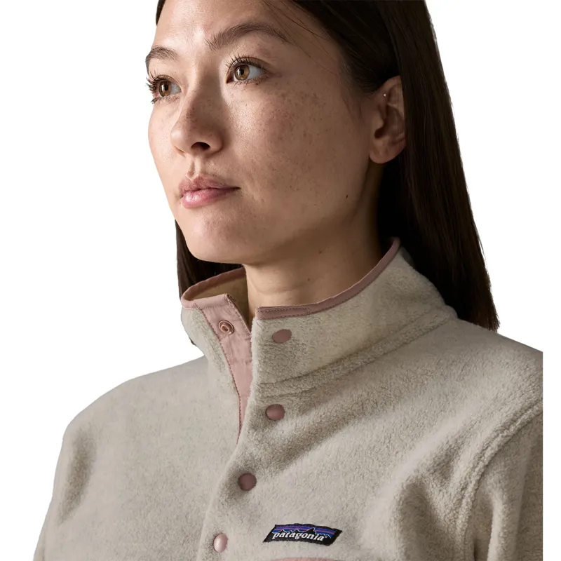 Patagonia Womens Lightweight Synchilla Snap-T Fleece Pullover in Oatmeal Heather-Moonrise Taupe-4