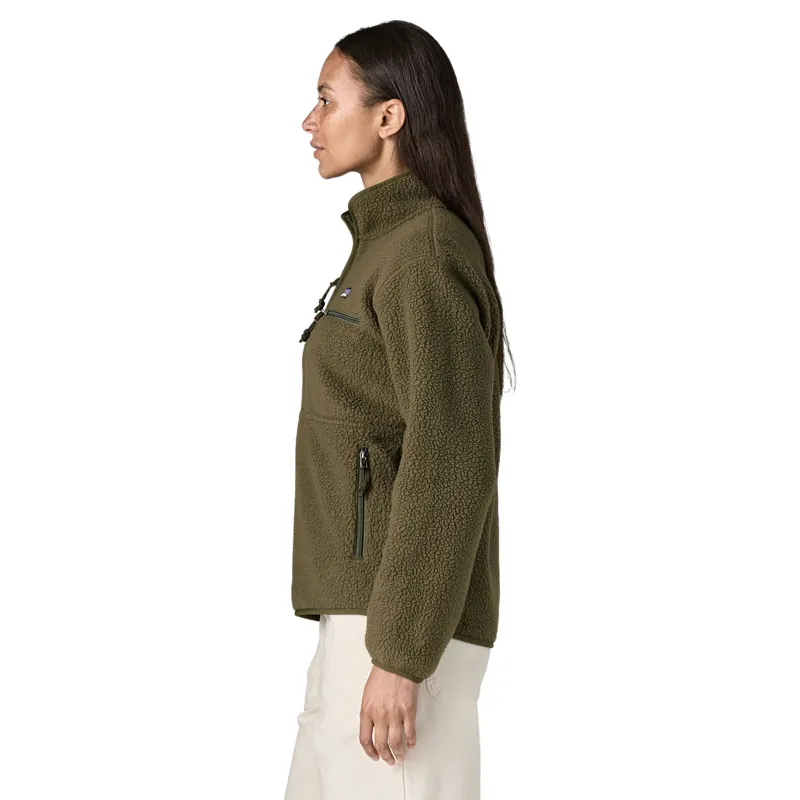 Patagonia Women's Retro Pile Marsupial Fleece Pullover in Basin Green-5