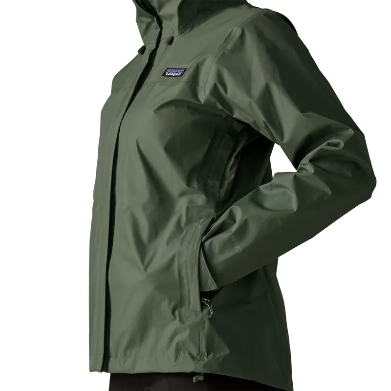 Patagonia Women's Torrentshell 3L Waterproof Jacket in Canopy Green-4