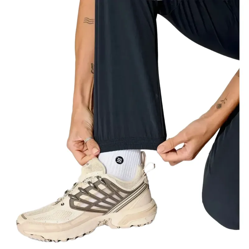 Rab Momentum Women's Pants in Beluga-8