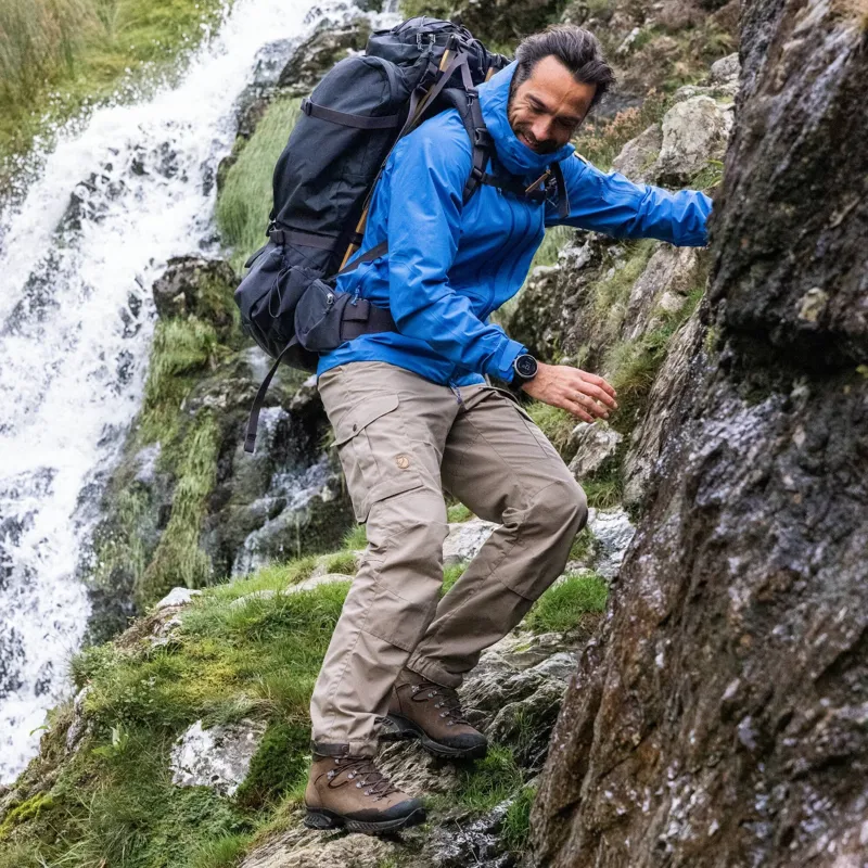 Fjallraven Vidda Pro Trousers Men's in Black Oak-13