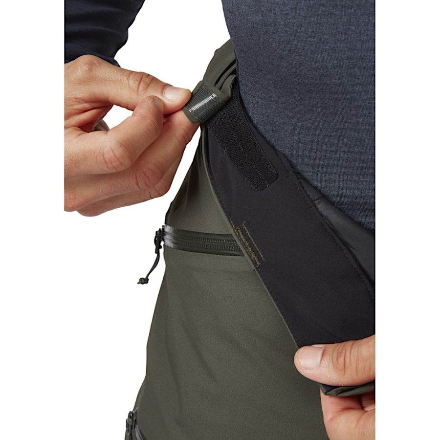 RAB KHROMA DIFFRACT PANTS BLK 8