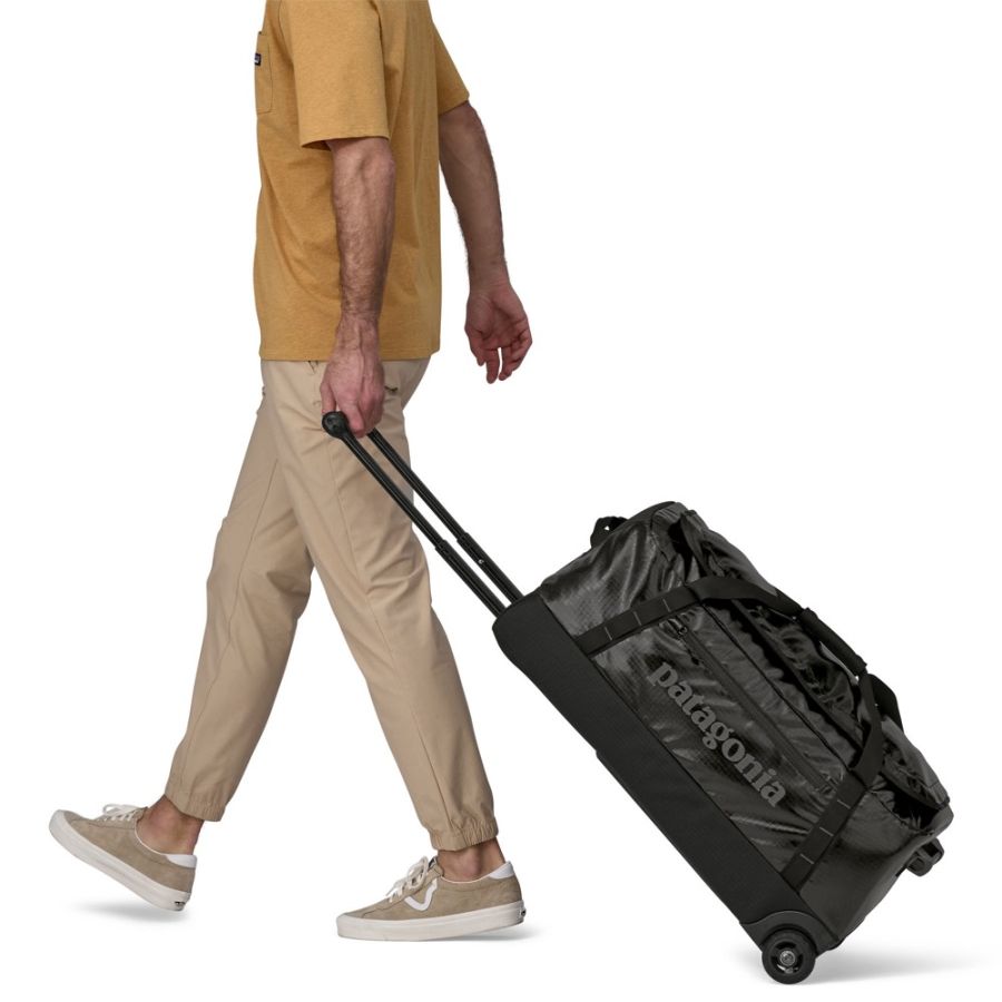BLACK HOLE WHEELED DUFFEL 70L BLK f BLACK HOLE WHEELED DUFFEL 70L BLK f