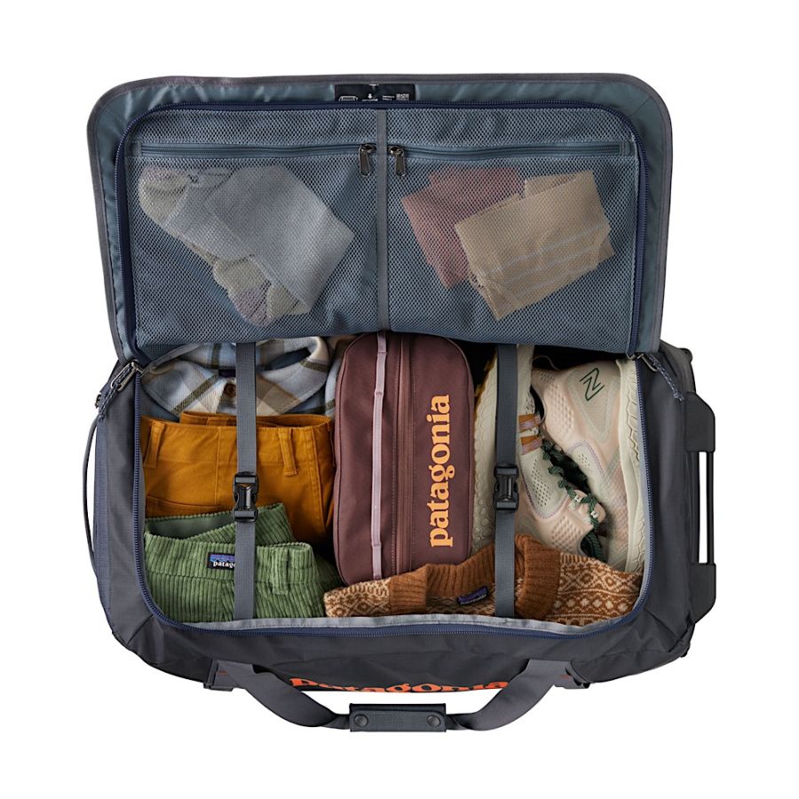 BLACK HOLE WHEELED DUFFEL 70L DEFAULT 1 BLACK HOLE WHEELED DUFFEL 70L DEFAULT 1