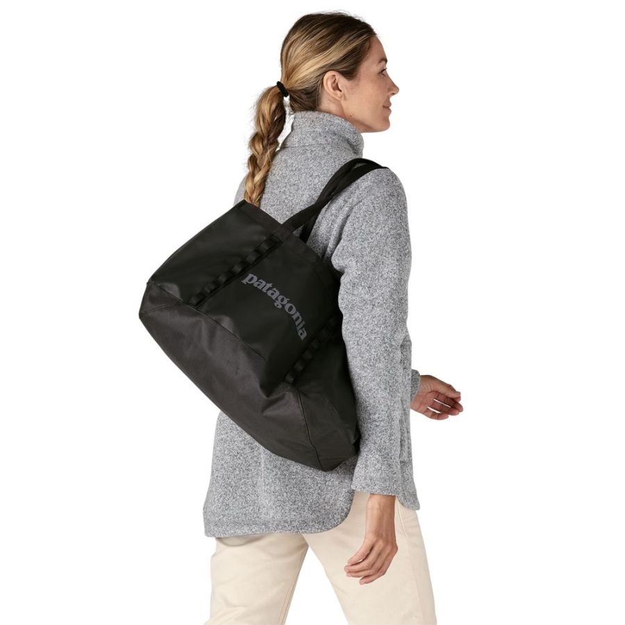 BLACK HOLE TOTE 25L DEFAULT 01