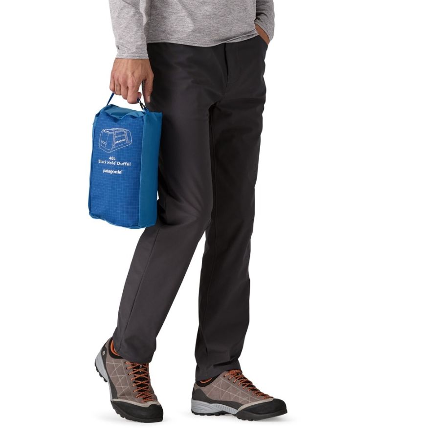 BLACK HOLE DUFFEL 40L BLU d