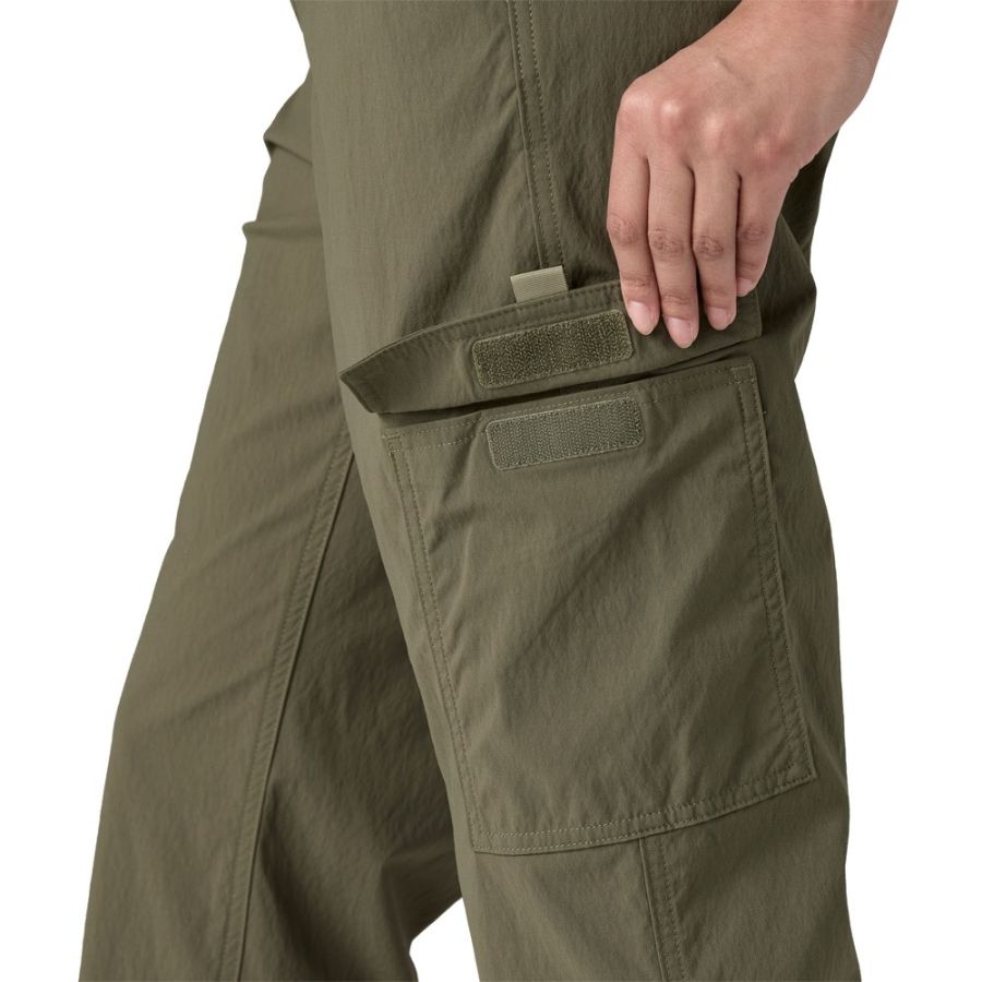 W OUTDOOR EVERDAY CARGOPANTS GRN 05