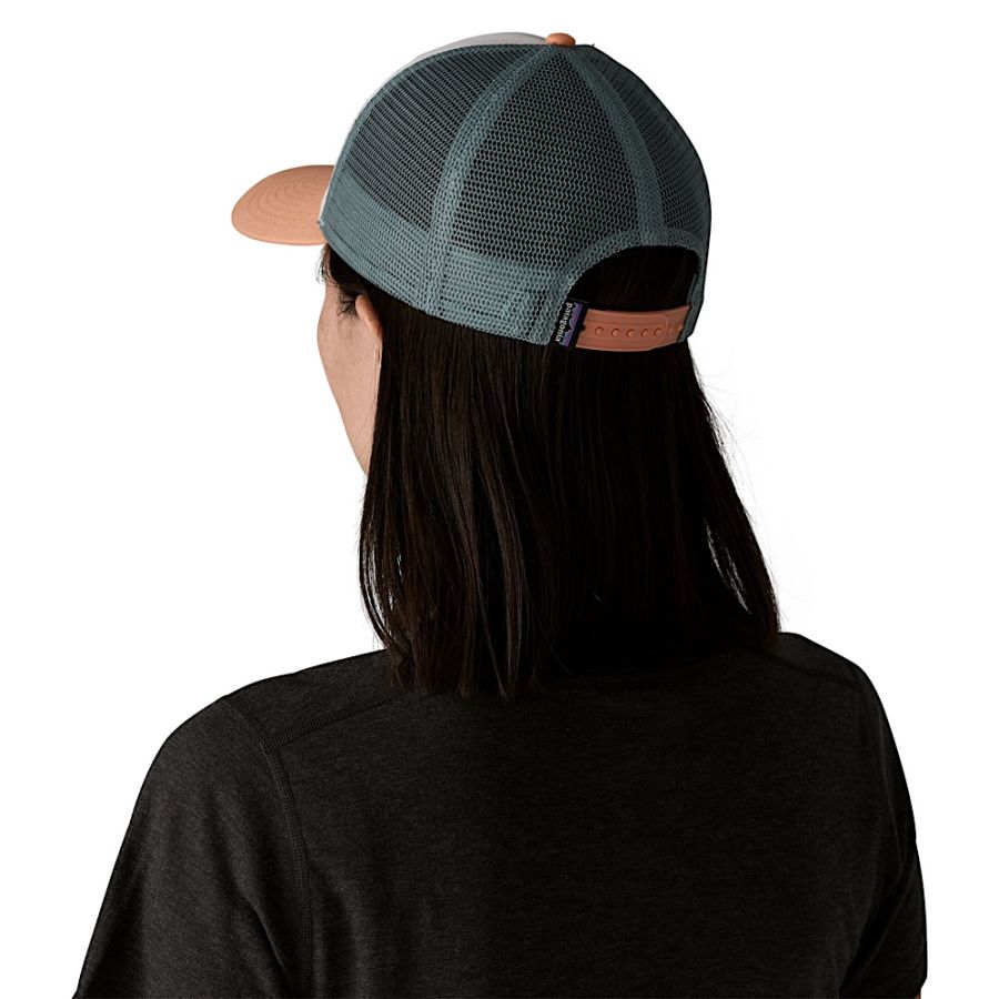 P6 LOGO LOPRO TRUCKER CAP PCH 03