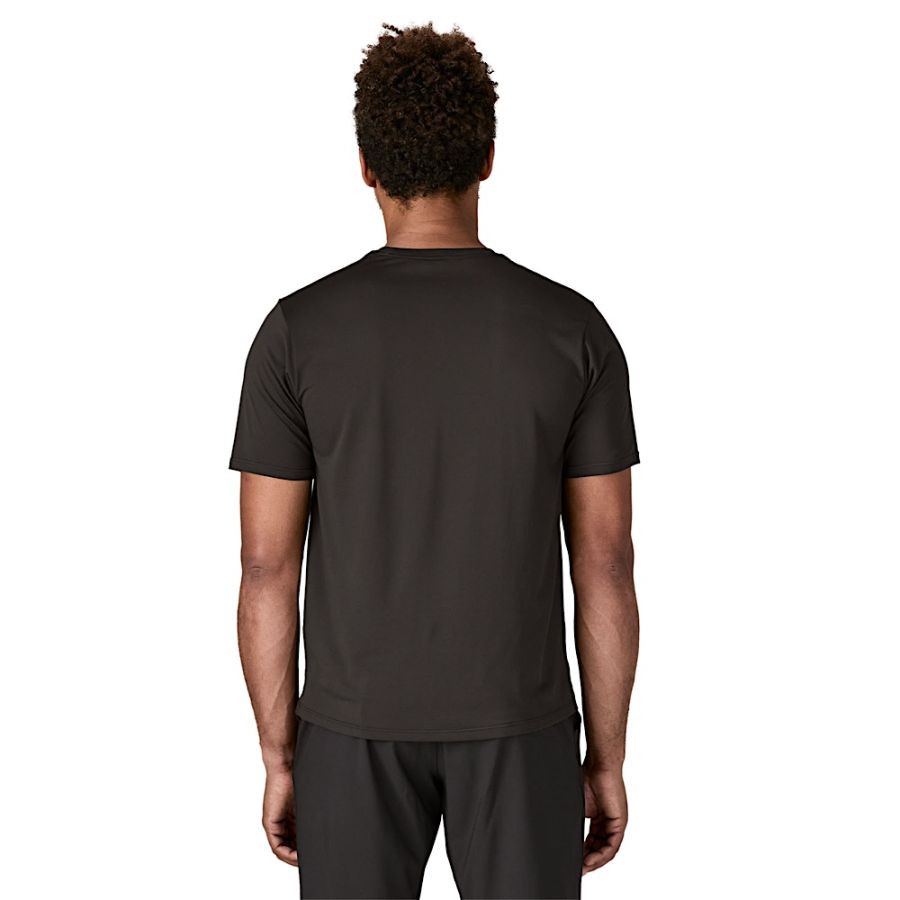 CAP COOL DAILY SHIRT BLK 05