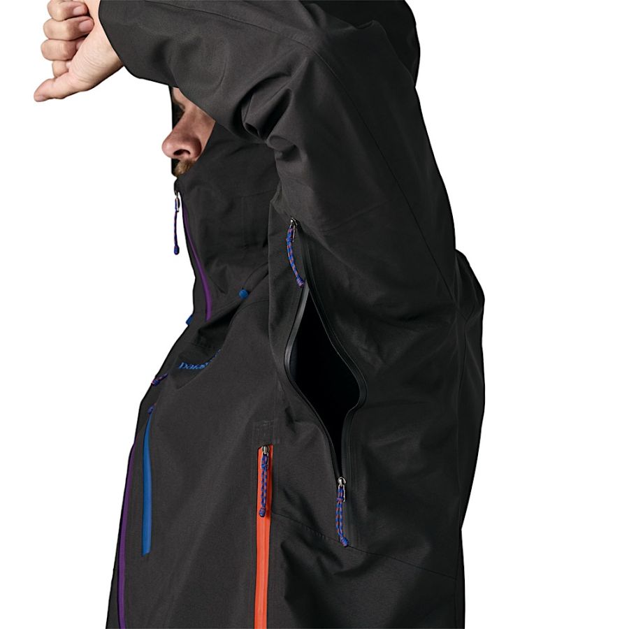 PLUMA PRO JACKET DEFAULT 04