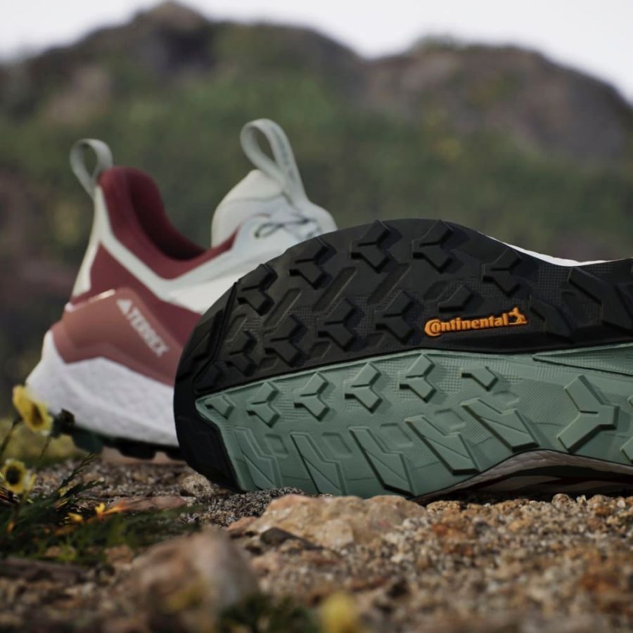 TERREX W FREEHIKER 2 LOW LIG 10