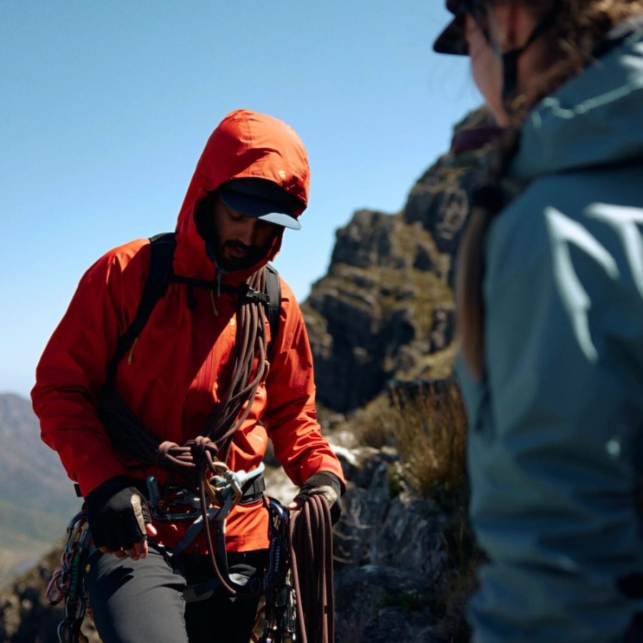 FJR BERGTAGEN GTX LITE JACKET DEFAULT 17