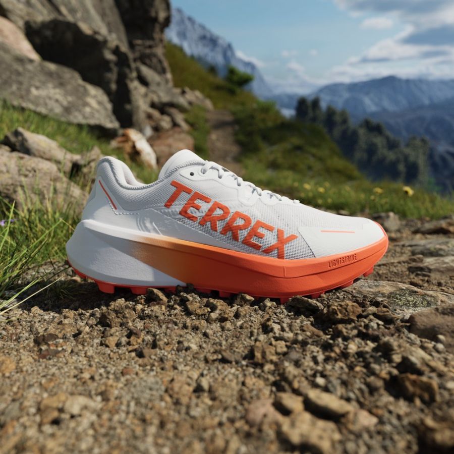 TERREX AGRAVIC 3 WHT 26 TERREX AGRAVIC 3 WHT 26